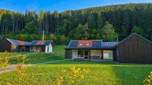 Eskaperdo Resort lansează pachete lunare pentru munca la distanţă
